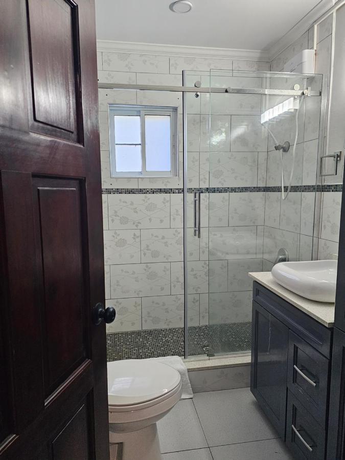 Secret Hideaway Apartment Ocho Rios Luaran gambar